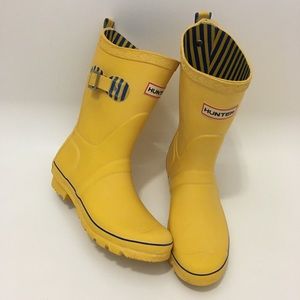 Hunter Rain Boots Limited Edition Yellow & Blue